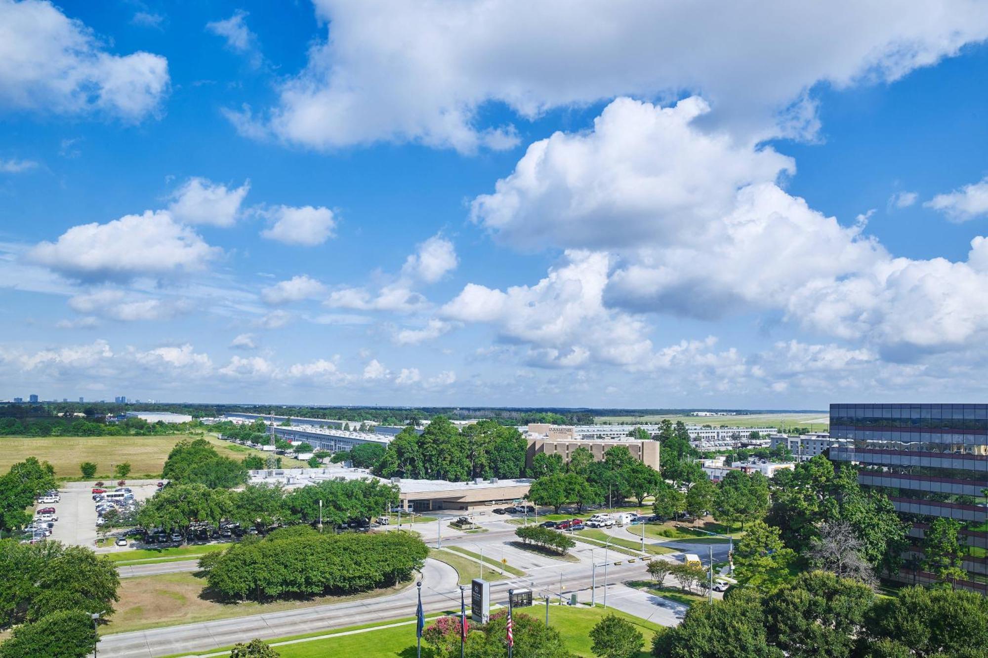 Hotel Sheraton North Houston At George Bush Intercontinental Exteriér fotografie